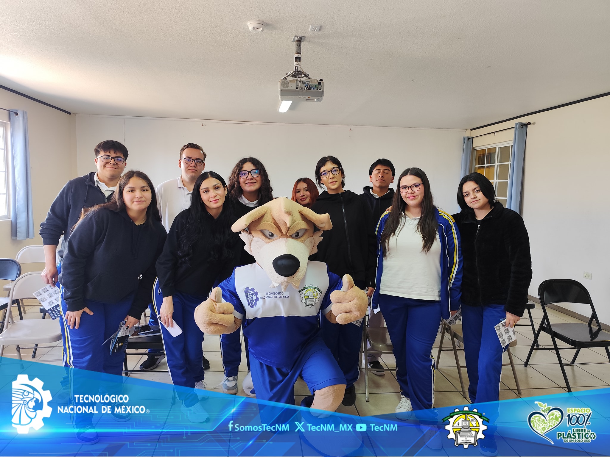 Promueve oferta educativa el ITAP en Preparatoria de Martinie