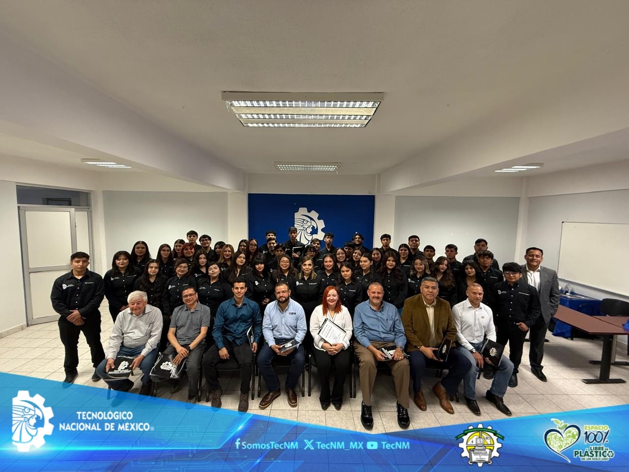 Estudiantes de Ingeniería en Gestión Empresarial Organizan Foro Empresarial en el ITAP