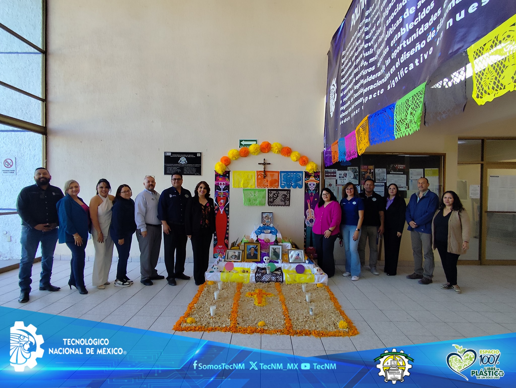 El ITAP se une a las festividades del Día de Muertos con la elaboración de un altar tradicional
