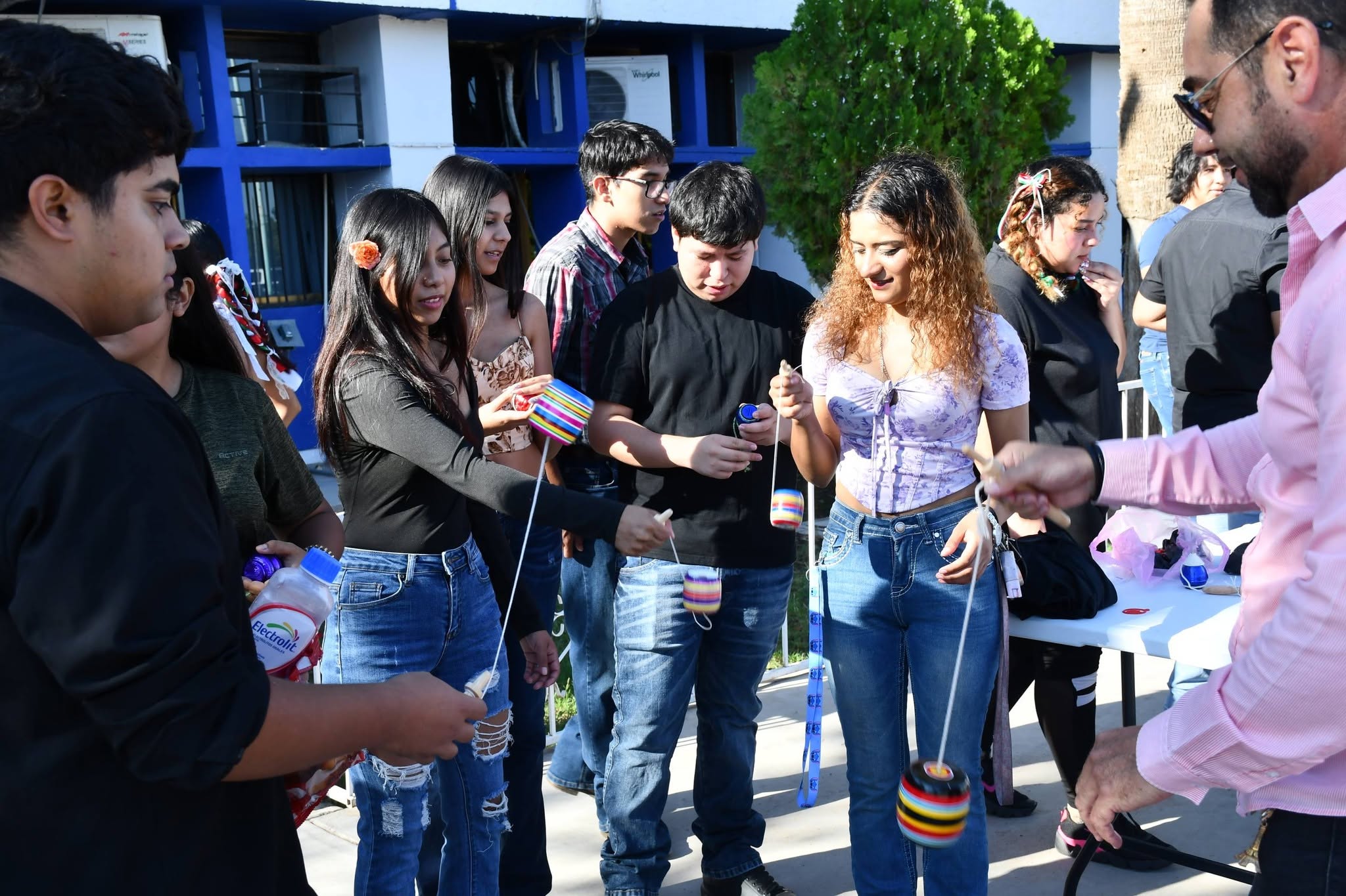 ITAP participan en Jornada de Tequios con juegos tradicionales mexicanos